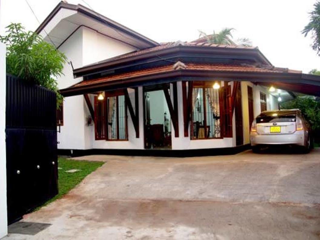 The Hermitage Negombo Kurana Katunayaka Exteriör bild